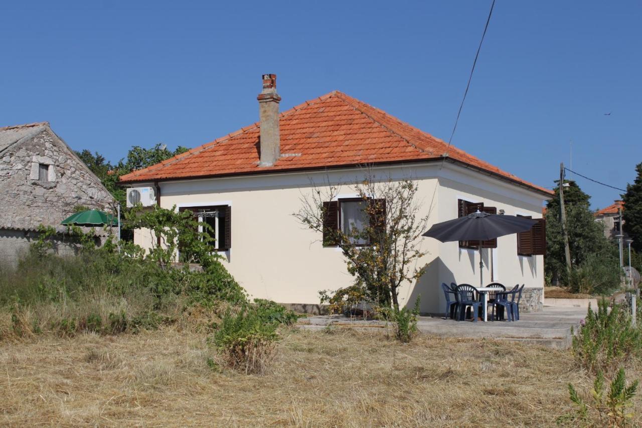 Apartments With A Parking Space Savar, Dugi Otok - 8127 Exterior photo
